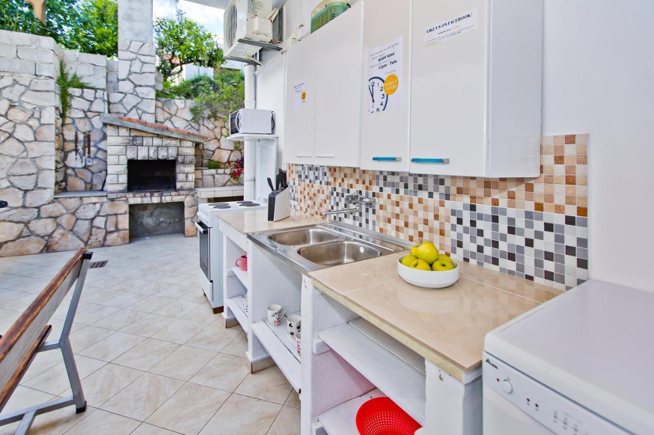 Luka'S Lodge Guesthouse & Hostel Hvar Town Luaran gambar