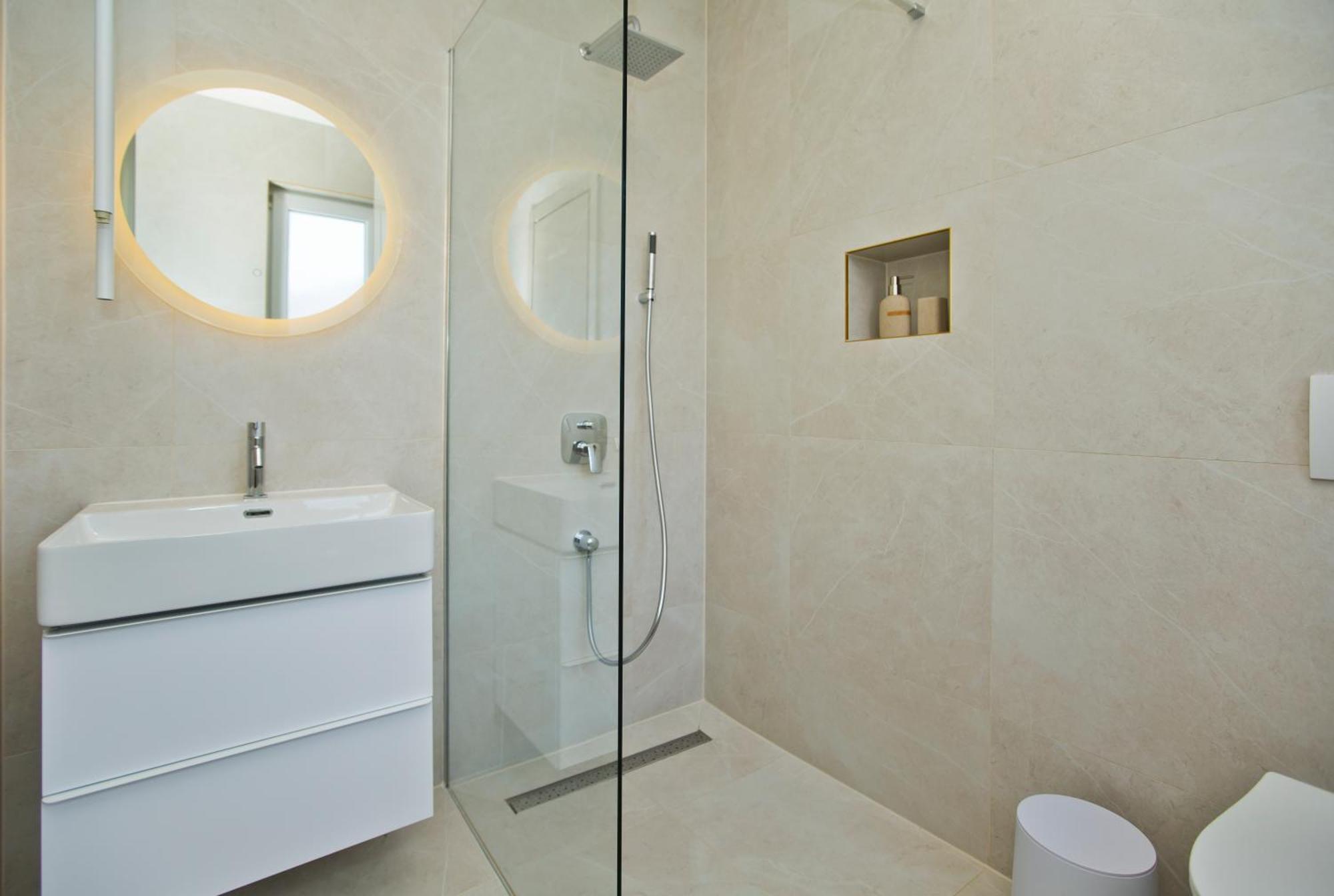 Luka'S Lodge Guesthouse & Hostel Hvar Town Luaran gambar