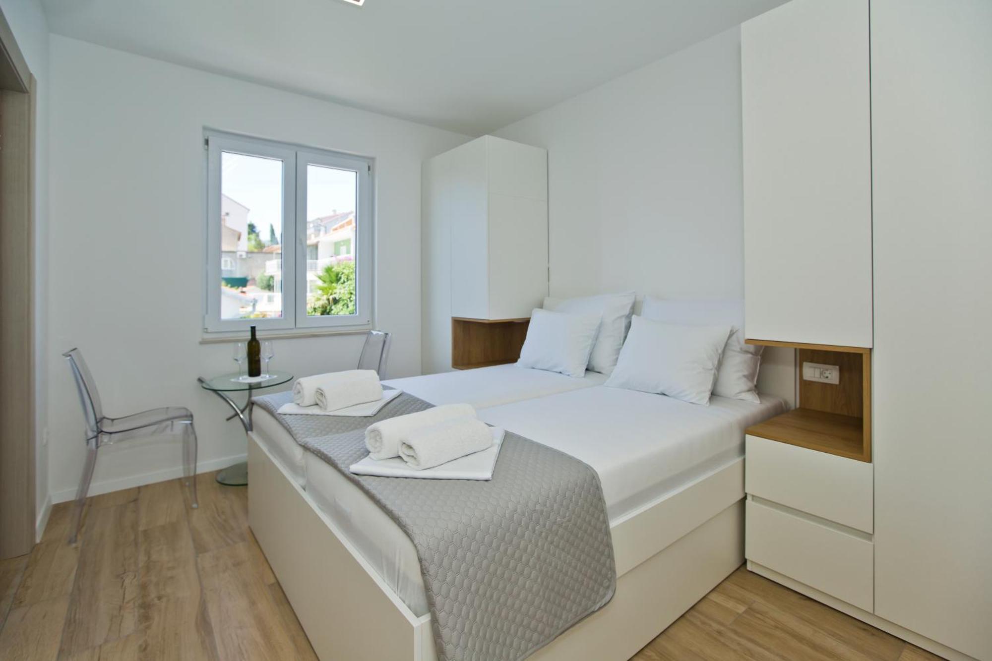 Luka'S Lodge Guesthouse & Hostel Hvar Town Luaran gambar