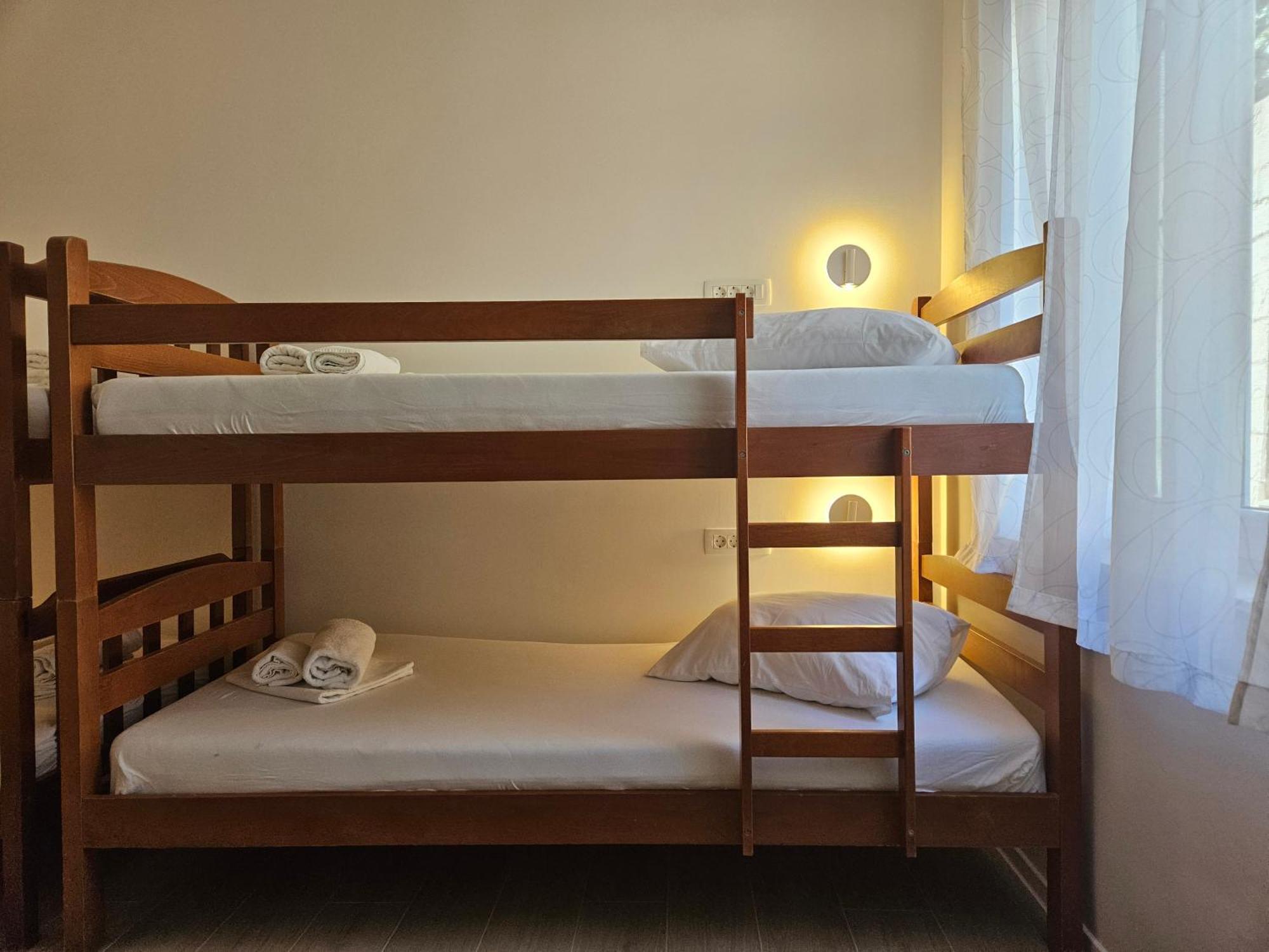 Luka'S Lodge Guesthouse & Hostel Hvar Town Luaran gambar