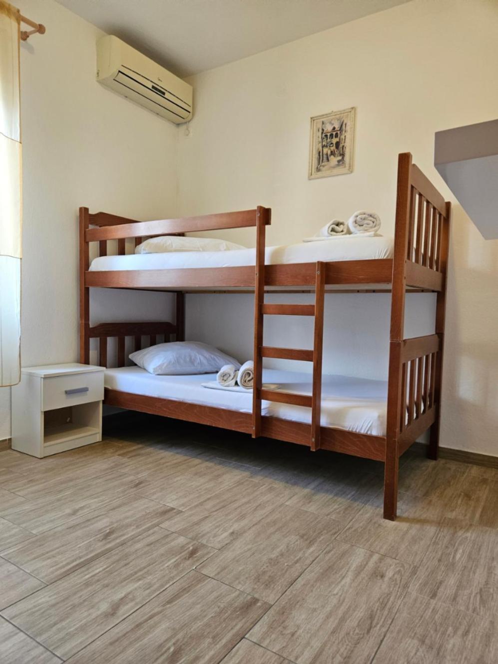 Luka'S Lodge Guesthouse & Hostel Hvar Town Luaran gambar